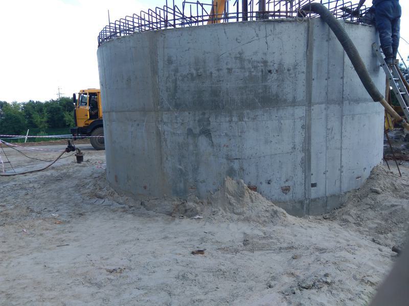 Problem penetracji wody: dlaczego jest ona niebezpieczna dla budynków i konstrukcji