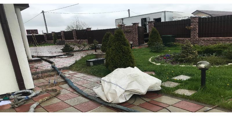 Stabilizacja fundamentu domu.